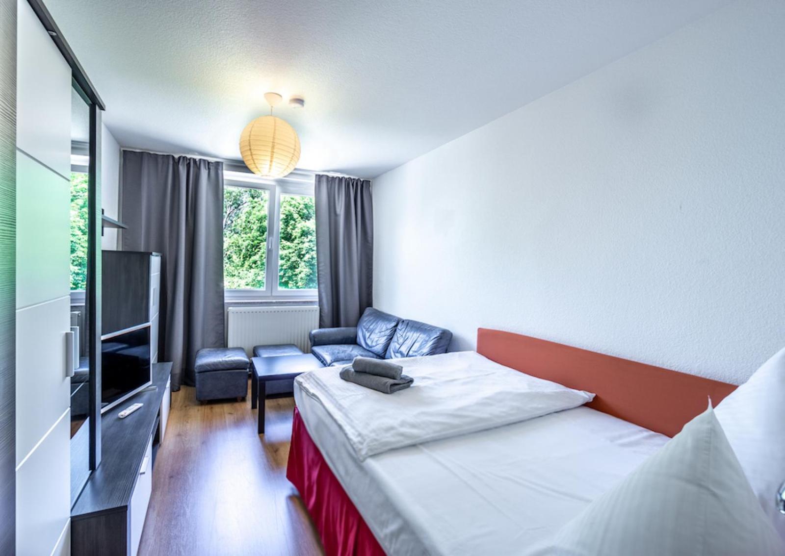 Sl'Otel Budget ベルンブルク エクステリア 写真