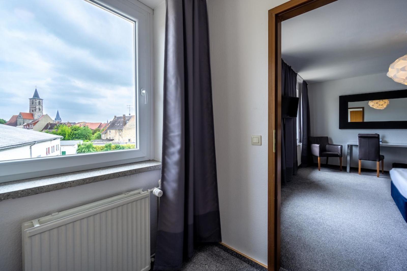 Sl'Otel Budget ベルンブルク エクステリア 写真