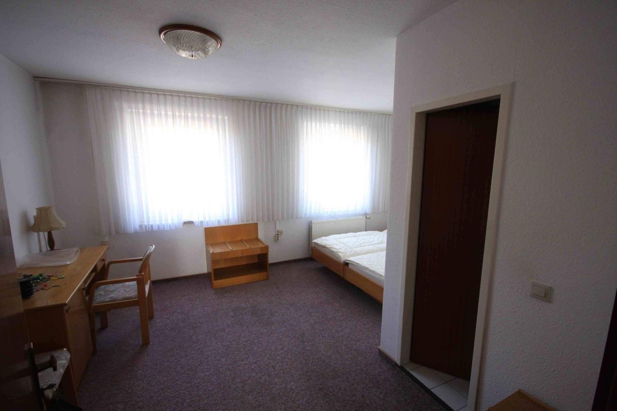 Sl'Otel Budget ベルンブルク 部屋 写真