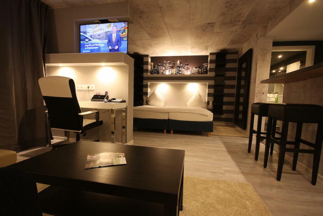 Sl'Otel Budget ベルンブルク エクステリア 写真